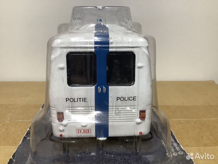 Модель автомобиляpeugeot J7 1:43 деа