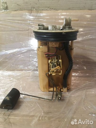 Насос топливный Mitsubishi Galant