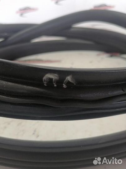 Уплотнитель проема двери передней левой Logan H4MD