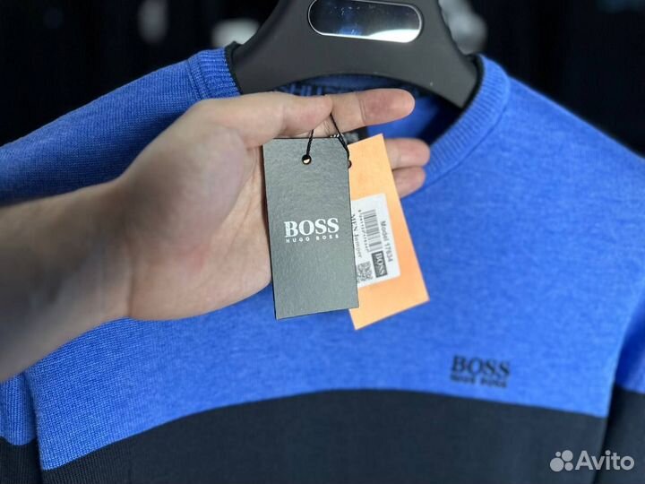 Джемпер boss