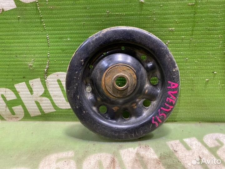 Чашка пружины задняя Toyota Avensis AT220 4A-FE