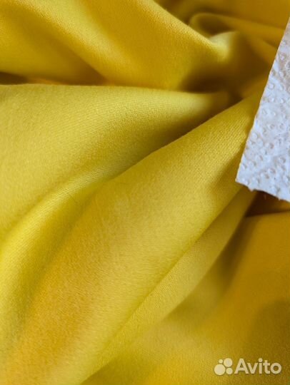 Ткань костюмно-плаьельная