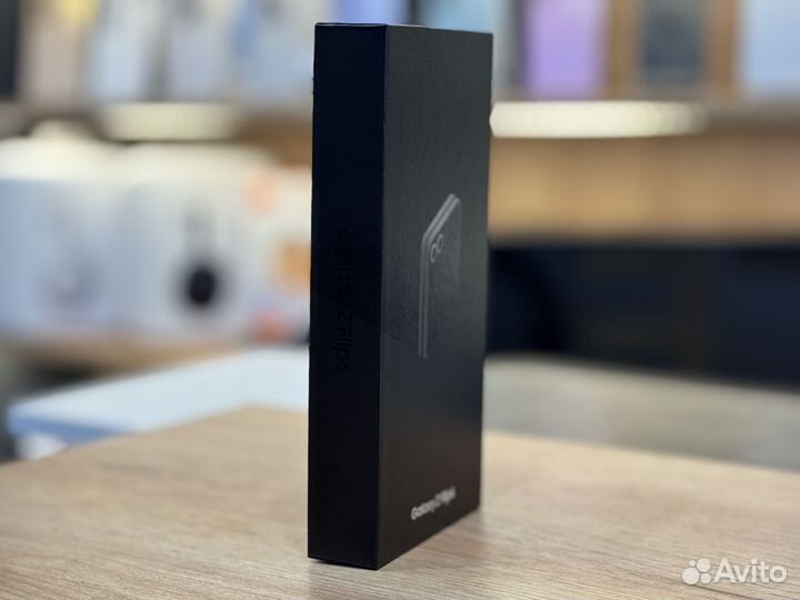 Samsung Galaxy Z Flip 6, 12/256 ГБ