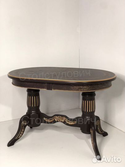 Столы и стулья