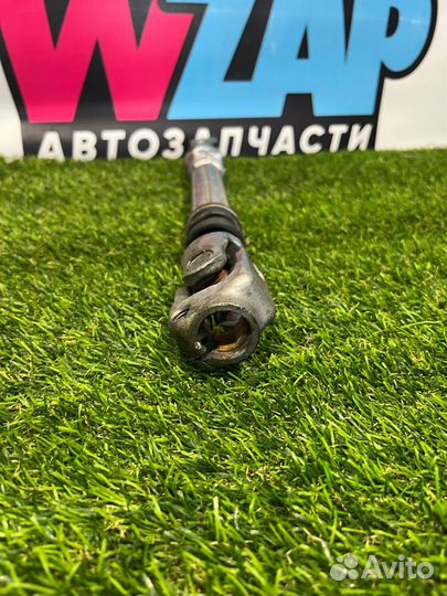 Рулевой карданчик Ford Explorer 6 2020