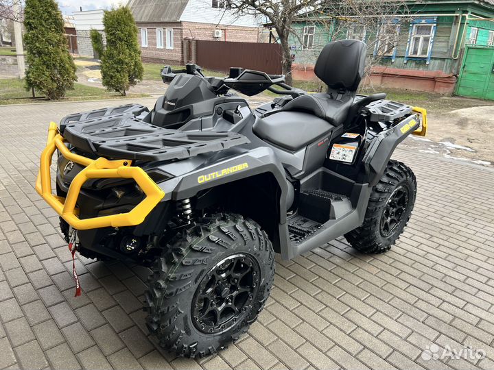 CAN-AM outlander 1000R MAX XT-P