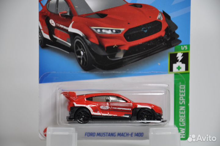 Hot Wheels Ford Mustang Mach-E 1400