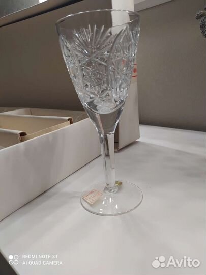 Хрустальные бокалы для шампанского