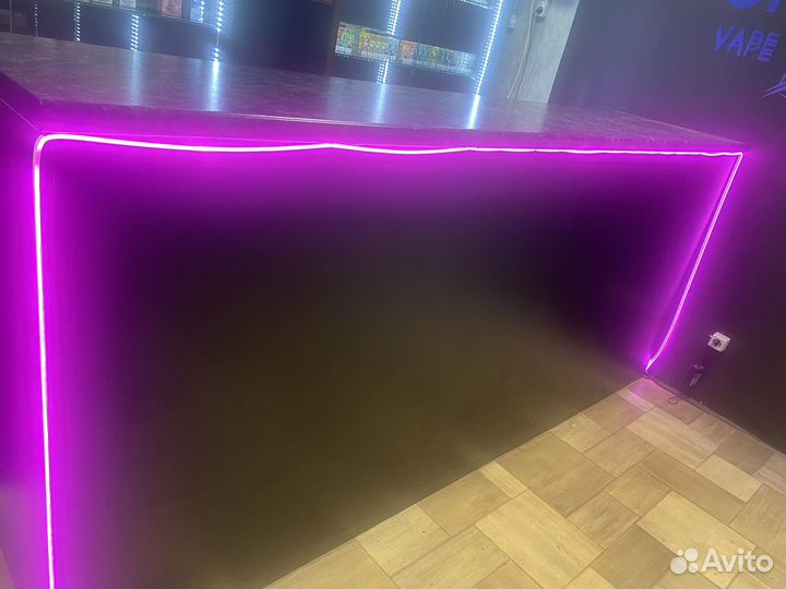 Барная стойка, рессепшн