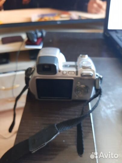 Продам фотоапарат Sony Cyber-shot DSC-H7