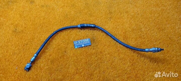 Шланг тормозной передний правый Volkswagen Passat