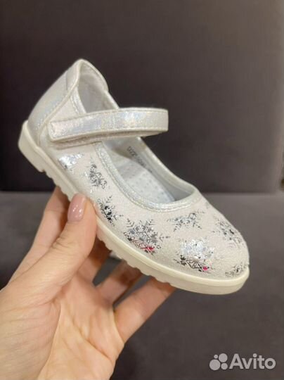 Туфли для девочки 25 размер