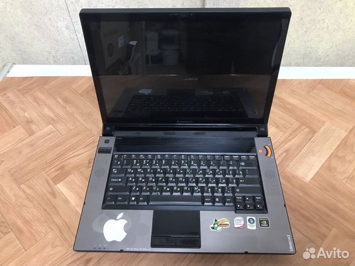 Ноутбук Lenova