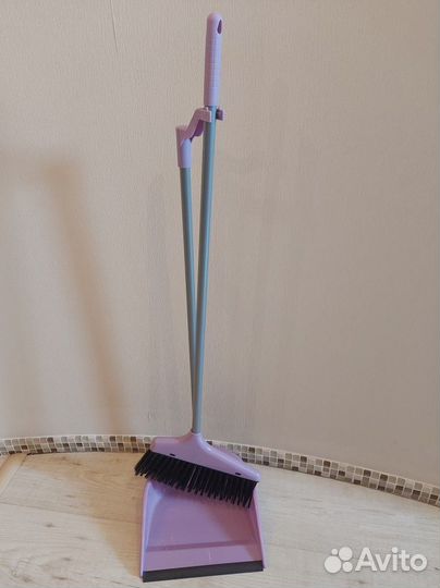 Веник с совком