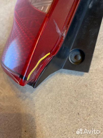 Фонарь задний левый Nissan Note E11 2006-2009