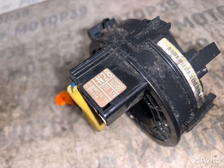 Шлейф подрулевой Toyota Auris 1.4 I 2007