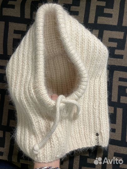 Капор женский