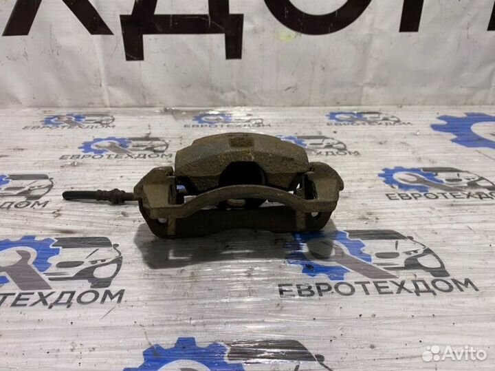 Суппорт передний правый Mazda 6 GG L3C1 2003