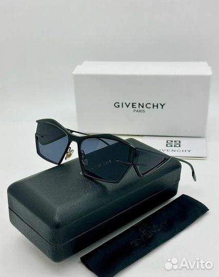 Солнцезащитные очки givenchy