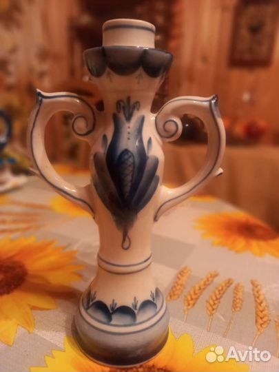 Чайник заварочный,подсвечник Гжель