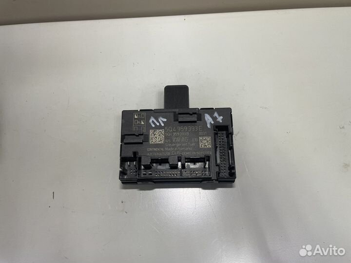 Блок управления двери Шкода Октавия А7