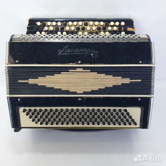 Баян под реставрацию