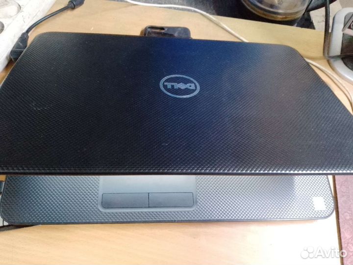 Dell 15.6HD 2x1.5ghz/8gb/2gb/300gb