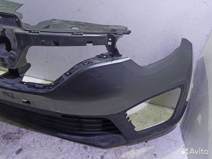 Бампер передний Renault Kaptur