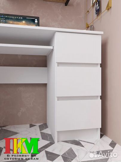 Компьютерный стол Мори