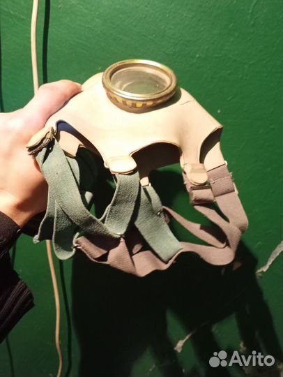 Противогаз