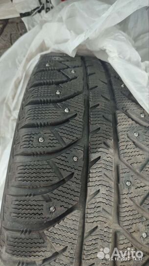 Bridgestone Ice Cruiser 7000S 205/55 R16