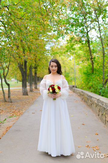Свадебное платье