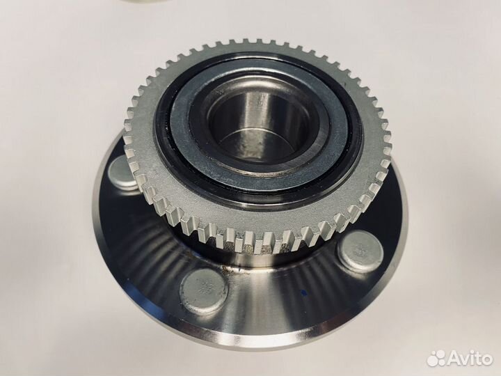 Ступица Ford Mustang V (s197) 05-14