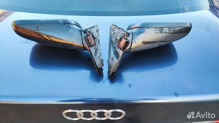 Зеркало в авто