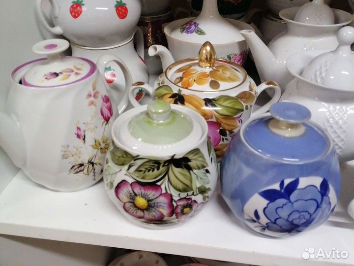 Фарфоровая посуда СССР чайники сахарницы