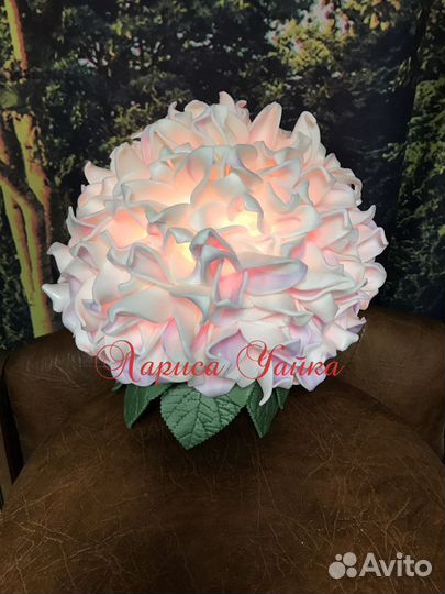 Светильник из изолона