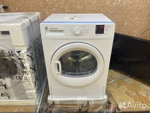 Сушильная машина Indesit новая