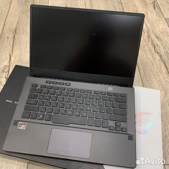 Asus ROG Zephyrus G14 R9/32Gb/ 3060/1TB/2K Экран