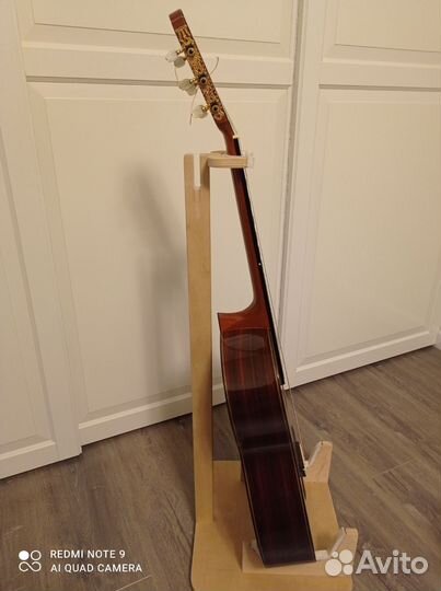 Пюпитр. Стойка для гитары