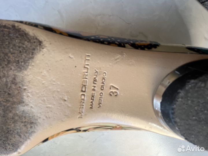 Туфли женские 37 размер цветные лаковые