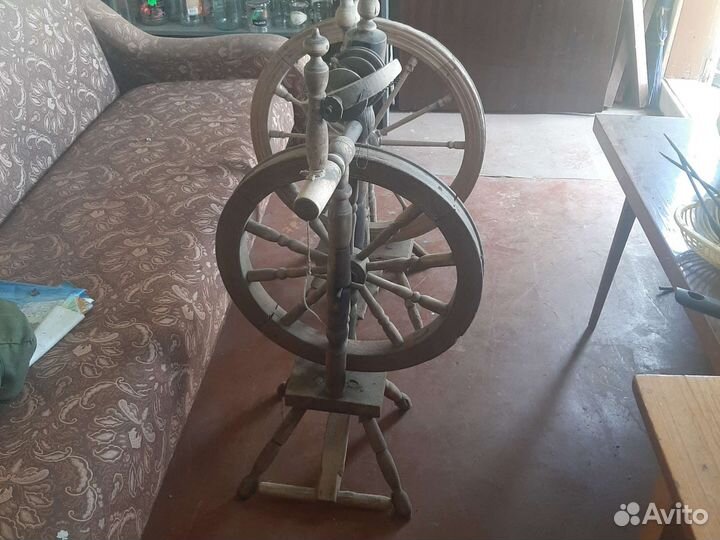 Прялка деревянная старинная