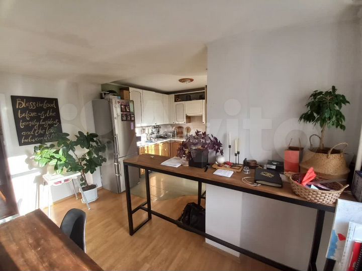 4-к. квартира, 92,5 м², 6/9 эт.