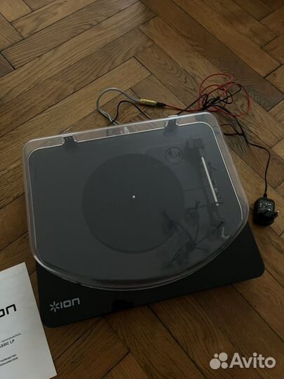 Виниловый проигрыватель ion