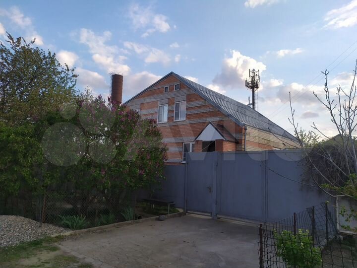 Коттедж 337 м² на участке 17 сот.