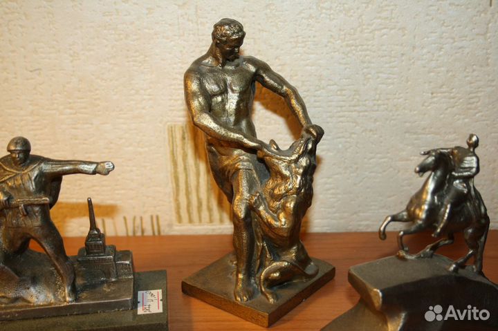 Силумин, бронза. Монументскульптура