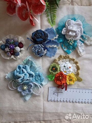 Брошь ручной работы