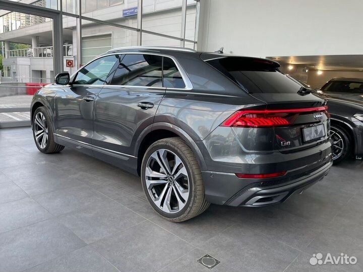 Audi Q8 3.0 AT, 2023