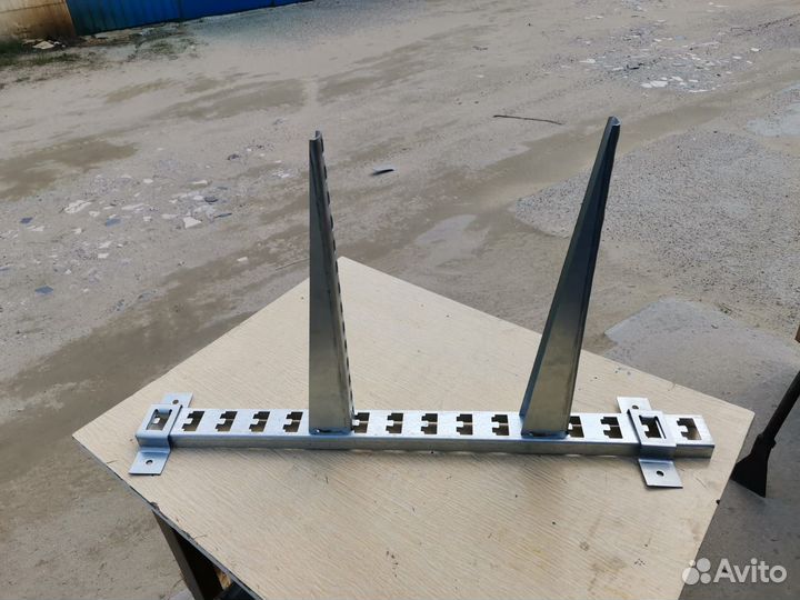 Полка настенная