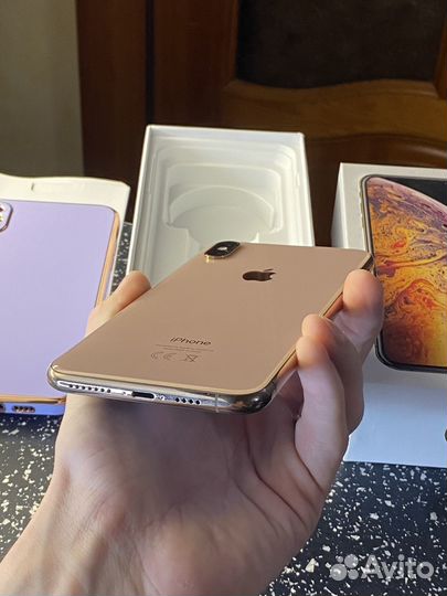 iPhone Xs Max, 64 ГБ