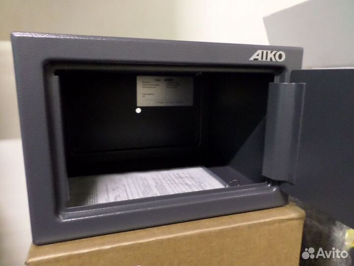 Сейф оружейный тт-200